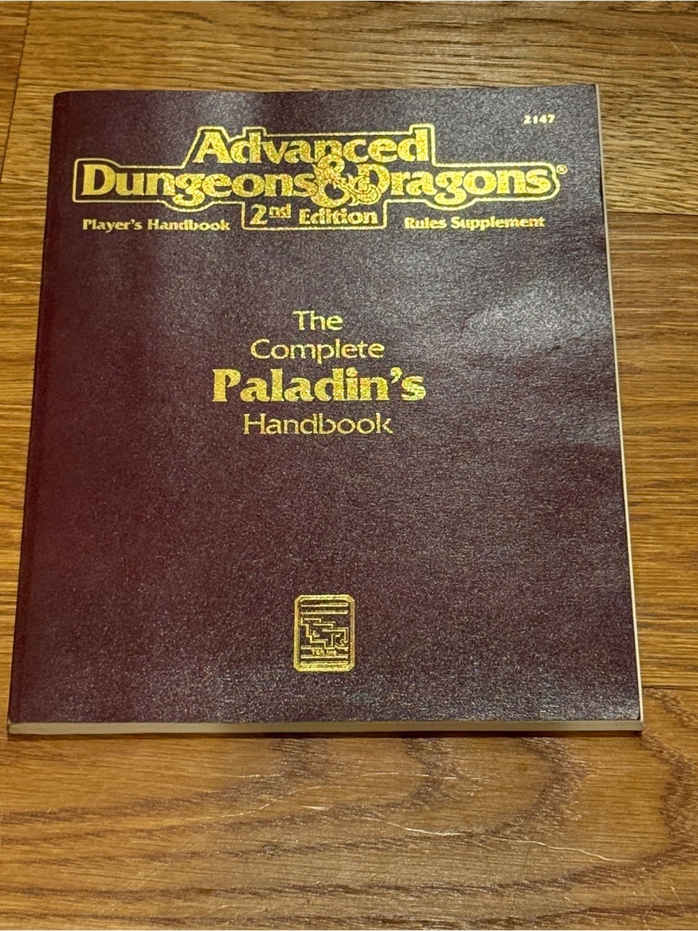 Advanced Dungeons & Dragons The Complete Paladin's Handbook - Maroon & Gold